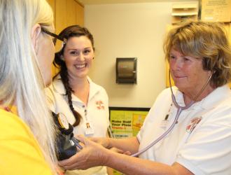 Doctors without Walls: the team working in a clinic